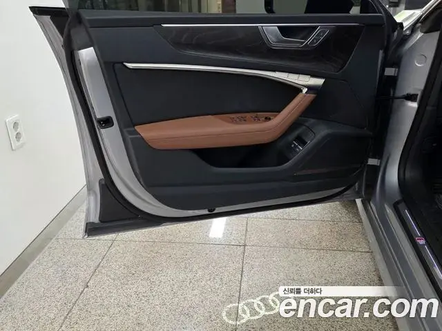 Audi A7 2023 — Photo 8/20