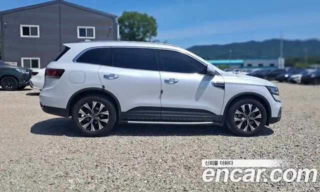 Renault Samsung QM6 2021 — ფოტო 11/20