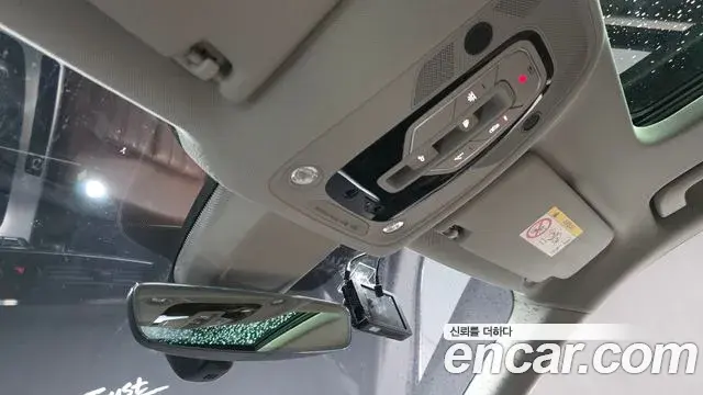 Audi Q5 2021 — ფოტო 26/32