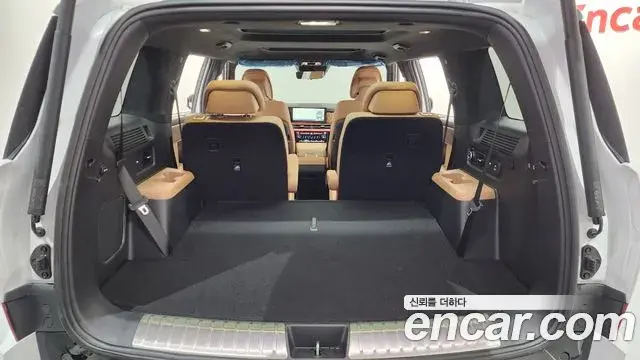 Hyundai Santa Fe 2024 — ფოტო 20/35