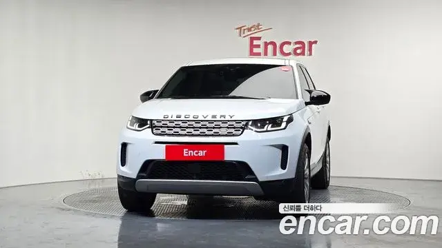 Land Rover Discovery Sport 2020 — Photo 7/20