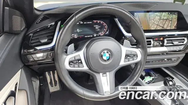 BMW Z4 2021 — Фото 13/20
