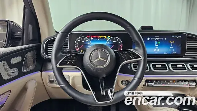 Mercedes-Benz GLE-Class 2025 — Şəkil 32/34