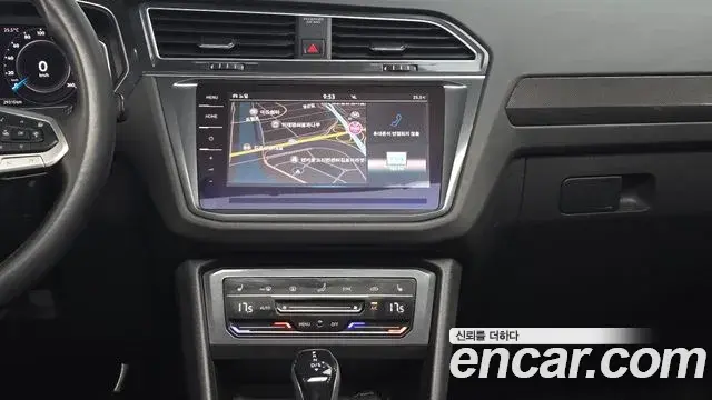 Volkswagen Tiguan 2023 — ფოტო 26/31