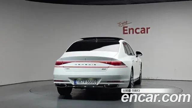 Genesis G90 2024 — Photo 43/46
