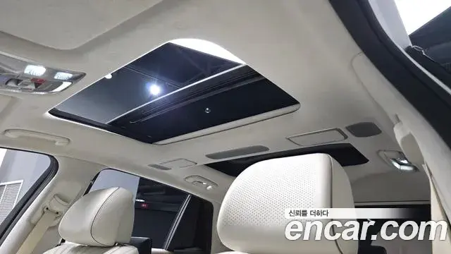 Genesis G90 2024 — Photo 25/46