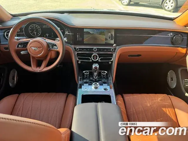 Bentley Flying Spur 2021 — Photo 9/20