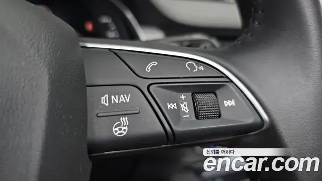 Audi Q7 2019 — Photo 26/32