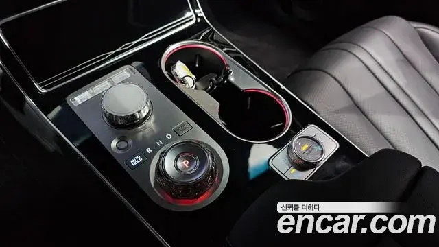 Genesis GV80 2024 — Photo 19/20