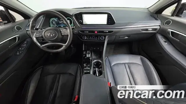 Hyundai Sonata 2022 — Фото 7/20