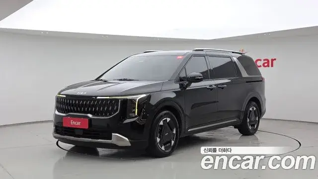 Kia Carnival 2024 — Şəkil 8/20