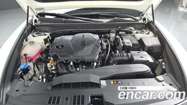Hyundai Grandeur Hybrid 2025 — Şəkil 15/30