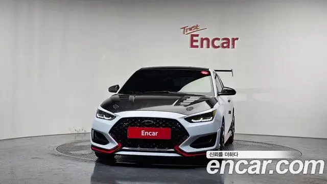Hyundai Veloster 2018 — Фото 2/20