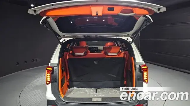 Kia Carnival 2025 — Photo 3/44