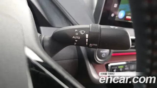 Toyota Prius 2026 — Şəkil 13/35