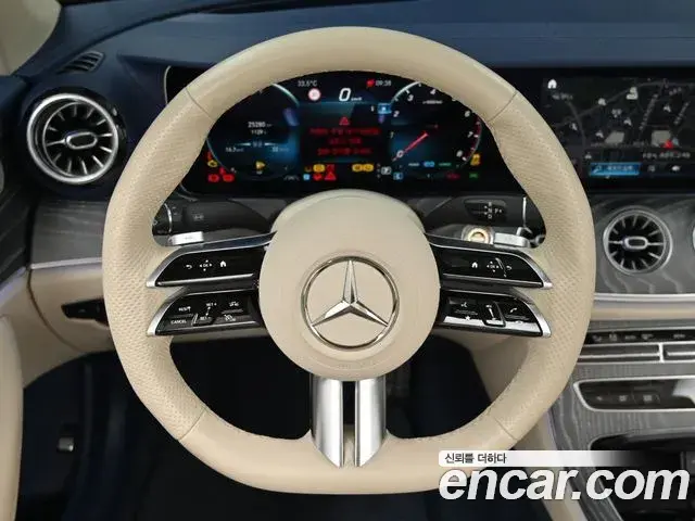 Mercedes-Benz E-Class 2022 — Şəkil 15/20