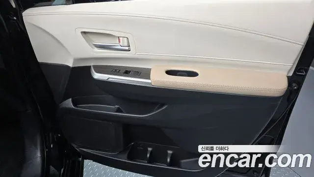 Toyota Sienna 2024 — ფოტო 3/30