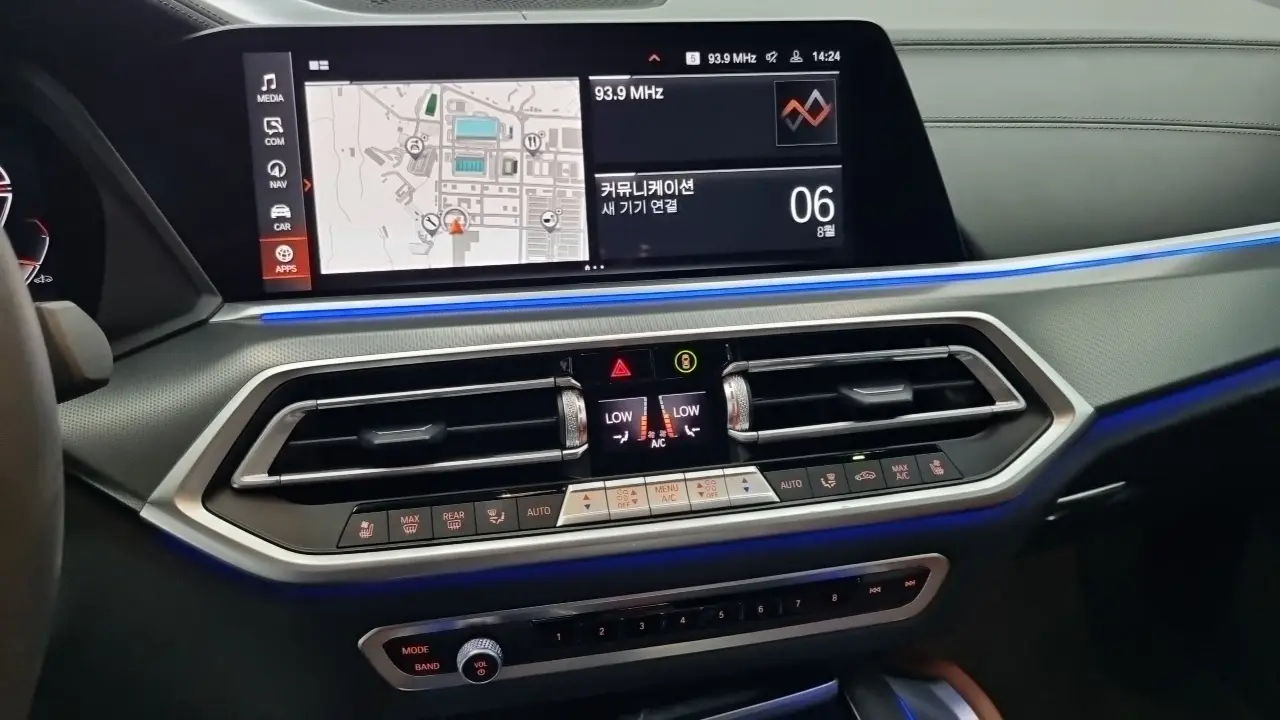 BMW X6 2022 — Photo 9/18