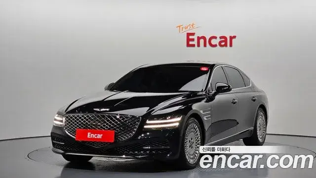 Genesis Electrified G80 2023 — Photo 1/20