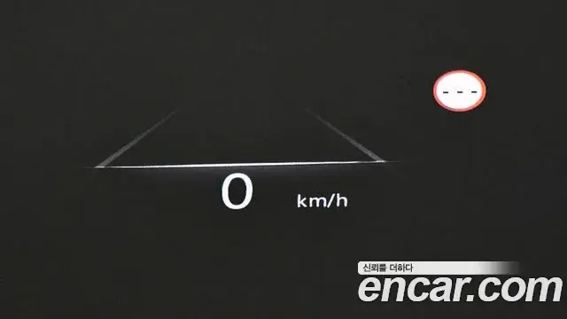 Genesis Electrified G80 2023 — Photo 19/20