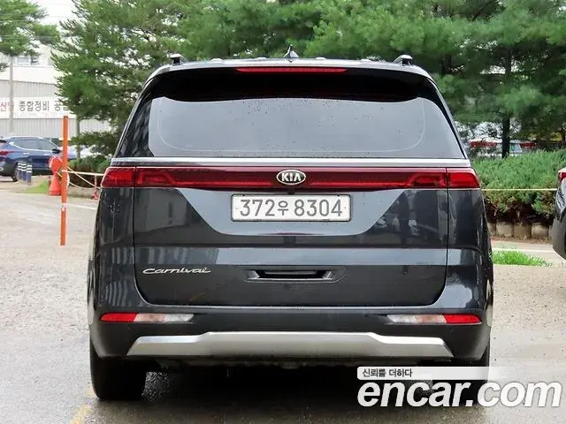 Kia Carnival 2021 — Photo 3/19