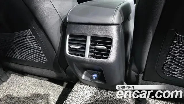 Hyundai Sonata Hybrid 2021 — ფოტო 20/40