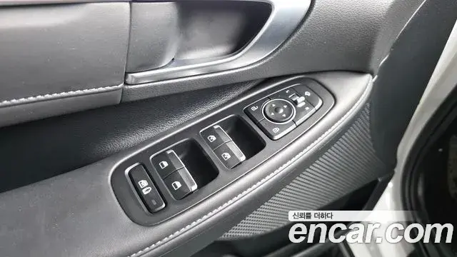 Hyundai Sonata Hybrid 2021 — ფოტო 28/40