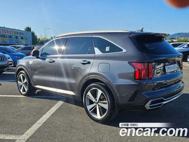 Kia Sorento 2020 — Фото 2/20