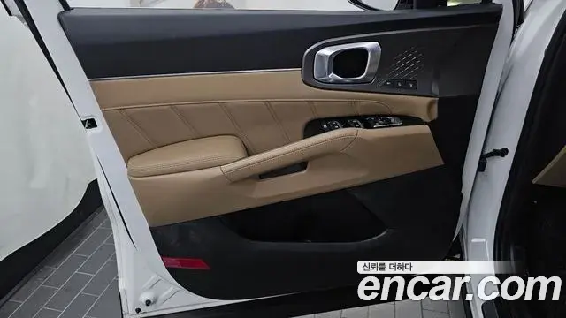 Kia Sorento 2024 — Şəkil 31/34
