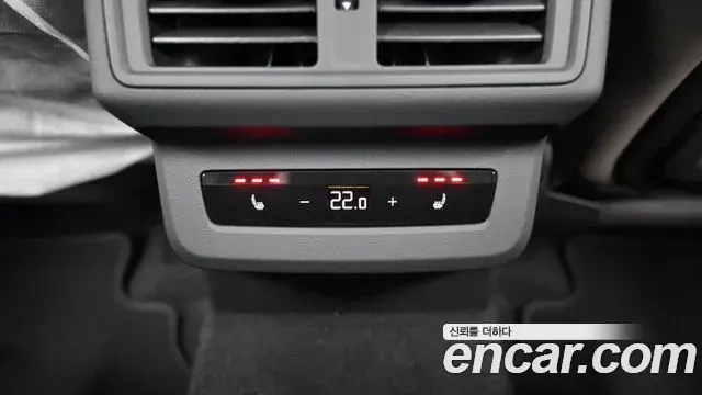 Audi Q5 2025 — Photo 16/20