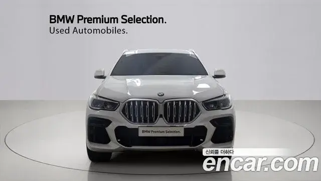 BMW X6 2023 — Photo 12/20