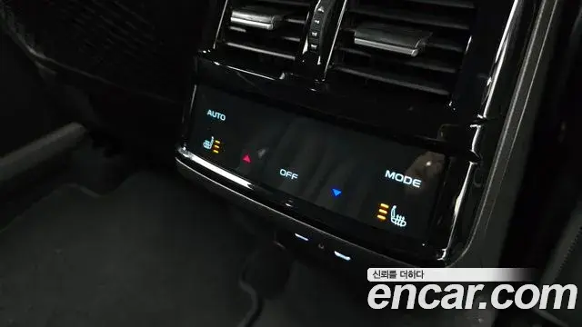 Renault Samsung Grand Koleos 2025 — ფოტო 18/31