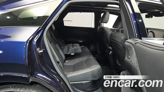 Lexus RX350h 2023 — Photo 29/43