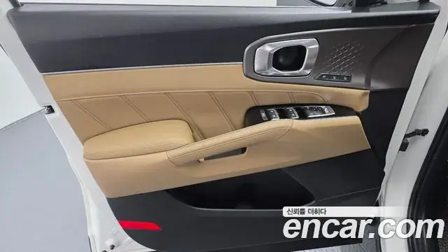 Kia Sorento 2024 — ფოტო 8/37