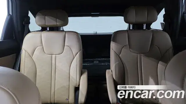 Kia Sorento 2024 — ფოტო 34/37