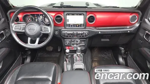 Jeep Wrangler 2022 — ფოტო 19/32