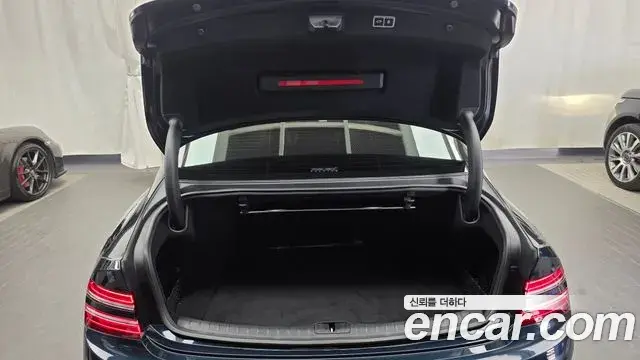 Genesis G80 2021 — ფოტო 7/37