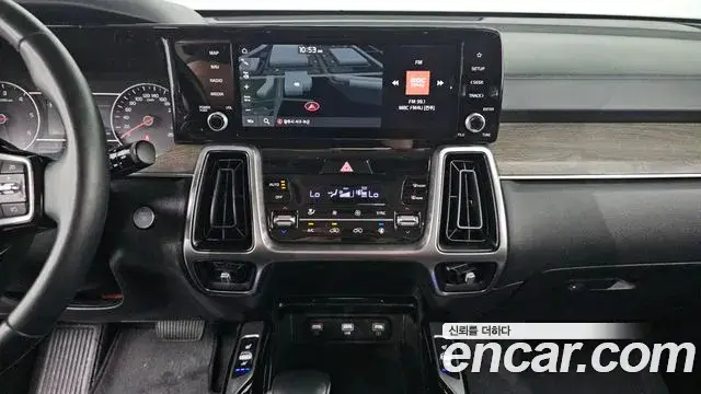 Kia Sorento 2020 — Фото 12/20