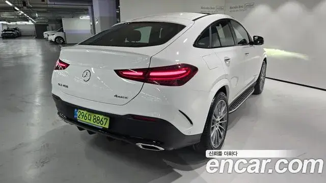 Mercedes-Benz GLE-Class 2026 — Фото 3/20