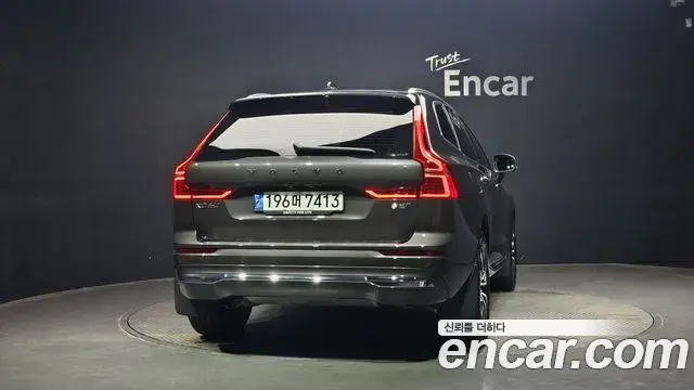 Volvo XC60 2024 — Фото 4/20