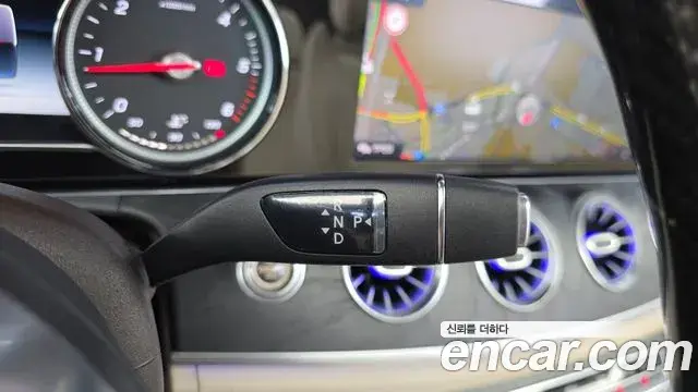 Mercedes-Benz E-Class 2018 — Фото 9/20