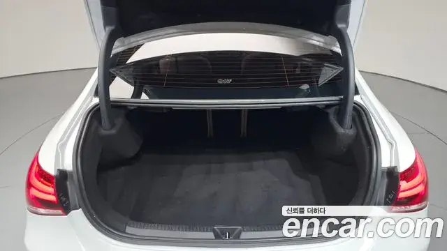 Mercedes-Benz A-Class 2020 — Фото 20/20