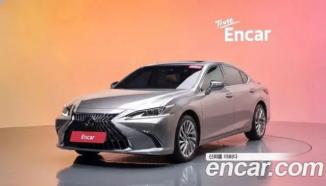 Lexus ES300h 2021 — Şəkil 1/20