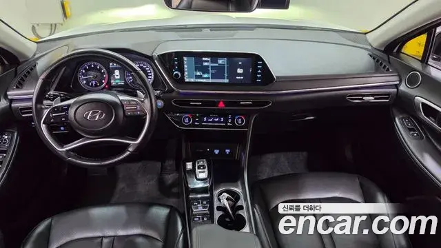 Hyundai Sonata 2021 — Фото 10/20