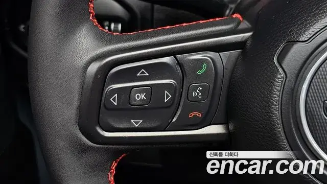 Jeep Wrangler 2024 — Фото 14/20