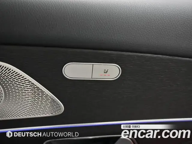 Mercedes-Benz GLE-Class 2023 — Фото 15/20