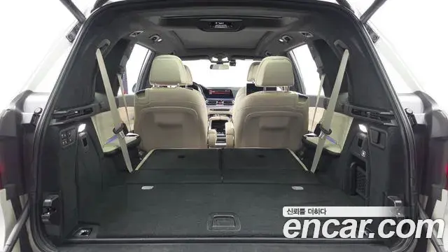 BMW X7 2022 — Фото 20/20