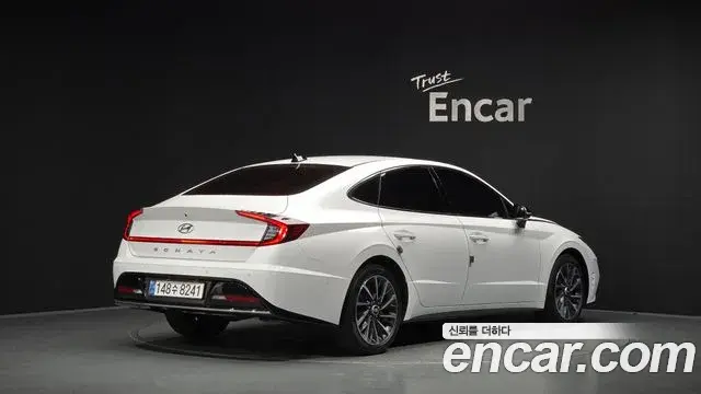 Hyundai Sonata 2021 — Photo 2/20