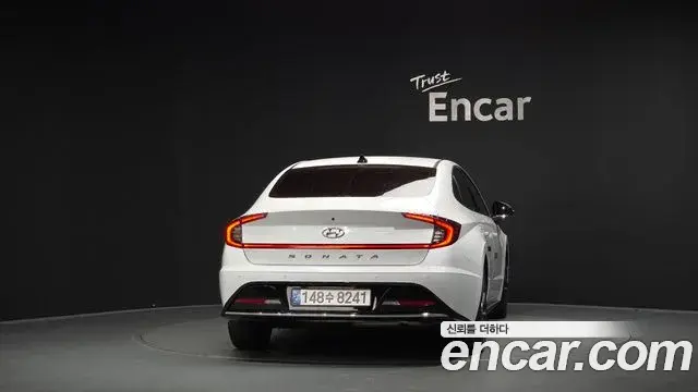 Hyundai Sonata 2021 — Photo 4/20