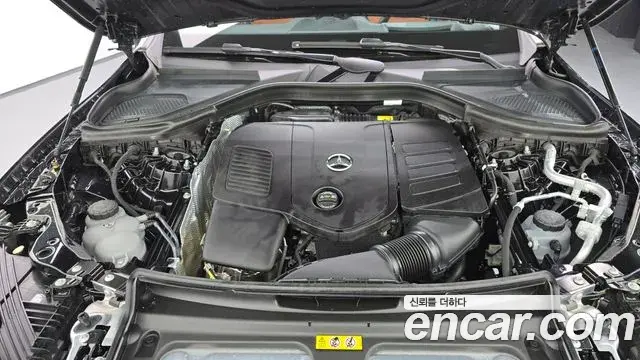 Mercedes-Benz GLC-Class 2025 — Фото 6/20